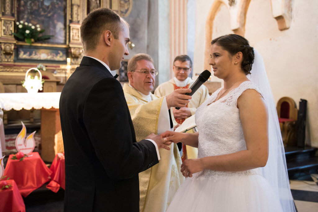 Przysięga ślubna w Bazylice Św. Andrzeja w Olkuszu, fotograf ślubny