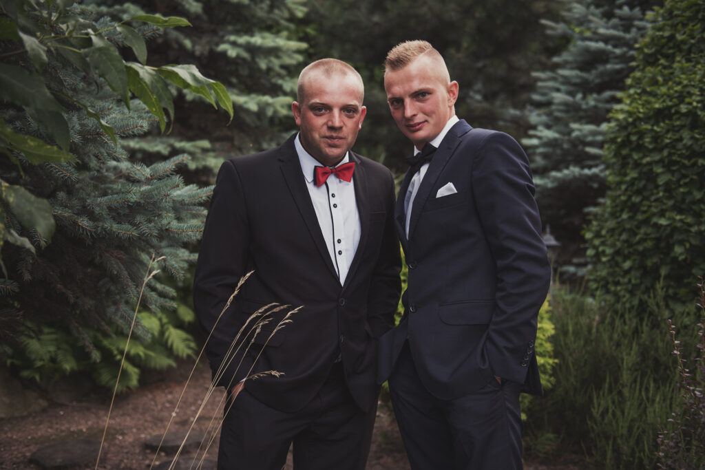 Pan młody i świadek, fotografia ślubna